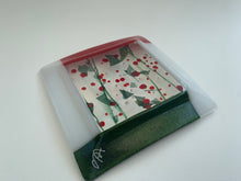 Christmas Pieces of Holly - 7" square Baton Rouge Plate