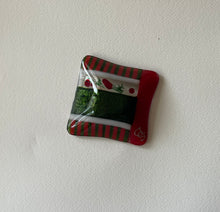 Christmas Pieces of Holly - 3" Square Sushi Dish