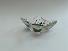 Christmas Pieces of Holly - 2" Tulip Style Bowl