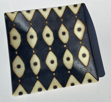 Diamonds or Not in Steel Blue