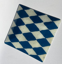 Diamonds or Not in Steel Blue